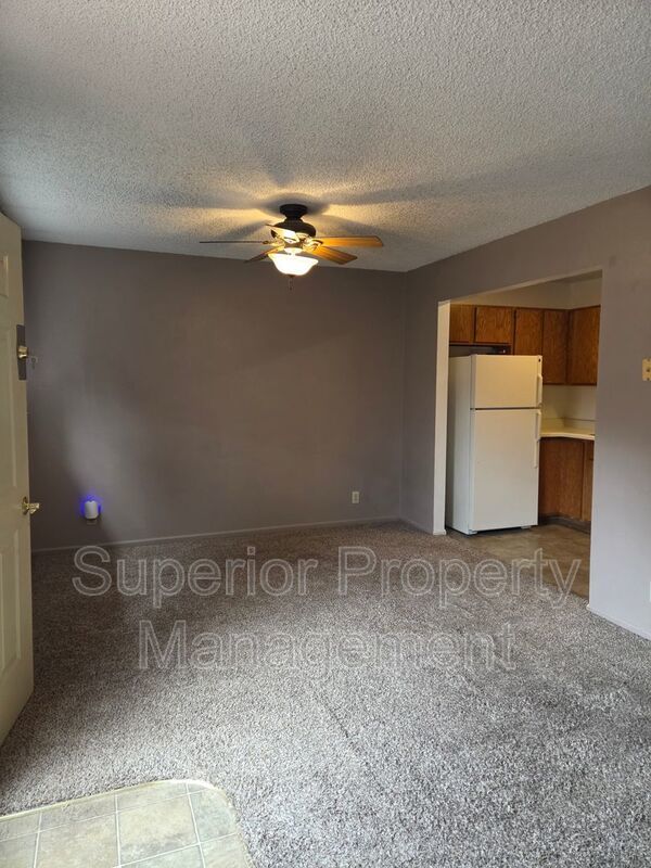 Spacious 3-Bedroom Apartment – Parking Included, W/D Hookups property image