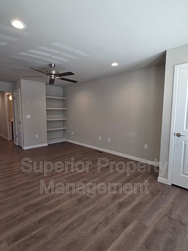 3-Bedroom, 2-Bathroom – Near LCCC & Downtown property image