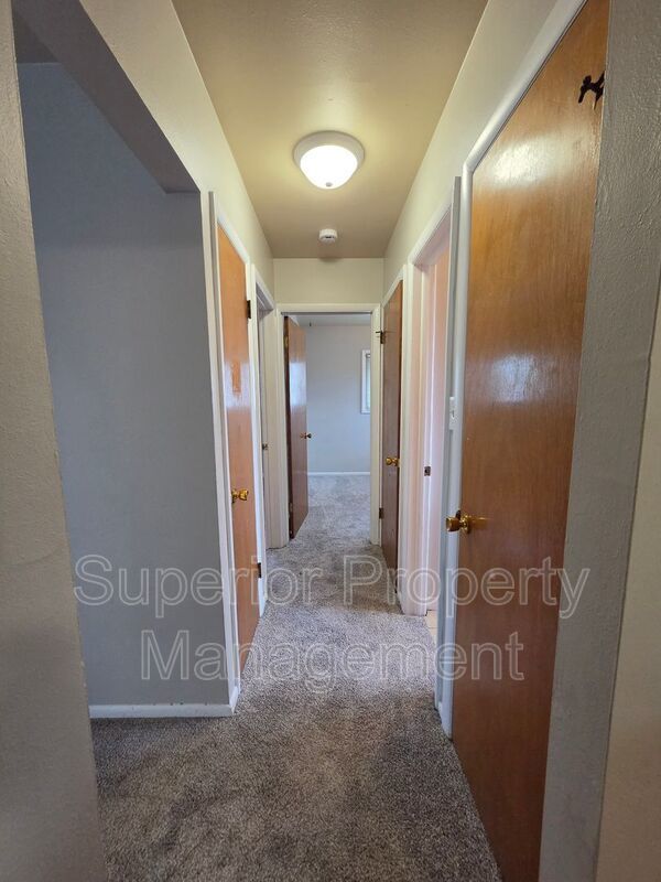 Now Available! Spacious 2 bed, 1 bath upstairs unit in a prime location property image