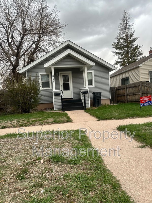 Cozy 1 Bed, 1 Bath Basement Apartment with 1-Car Garage – Move-In Ready property image