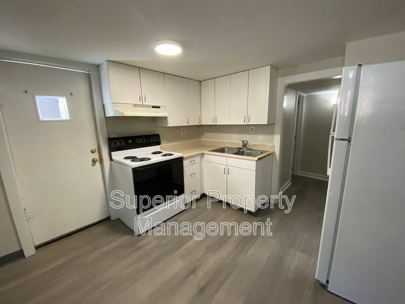 Cozy 1 Bed, 1 Bath Basement Apartment with 1-Car Garage – Move-In Ready property image