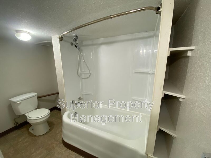 Cozy 1 Bed, 1 Bath Basement Apartment with 1-Car Garage – Move-In Ready property image