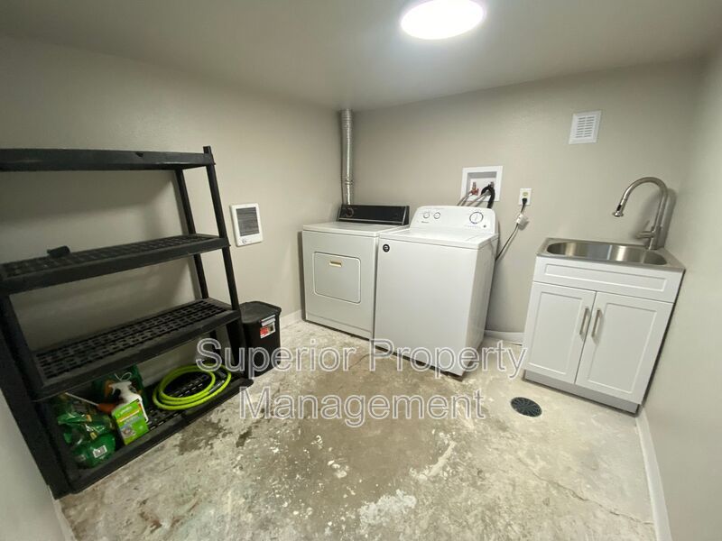 Cozy 1 Bed, 1 Bath Basement Apartment with 1-Car Garage – Move-In Ready property image