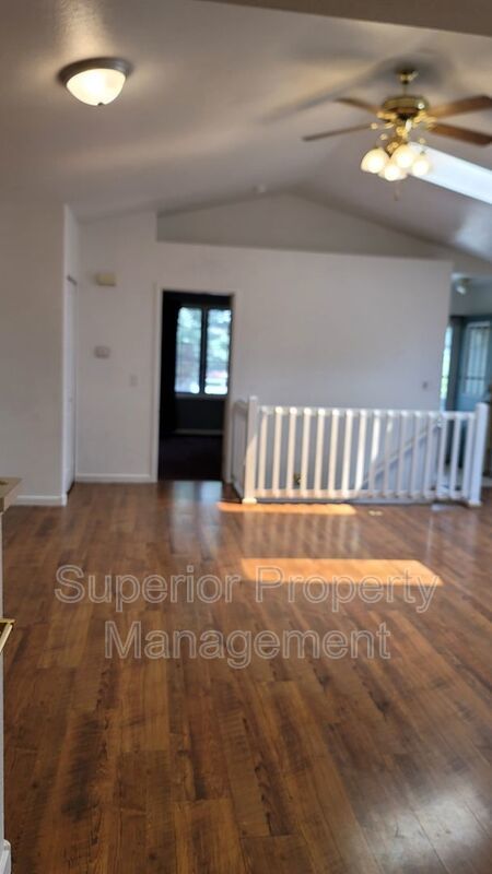 Beautiful, open, and bright 2 bedroom, 2 bathroom townhome. Available now. property image