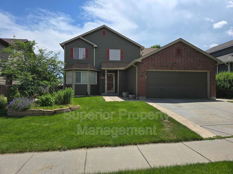 Beautiful 3 bed, 3 bath home in desirable neighborhood. Available Aug 17th. property image
