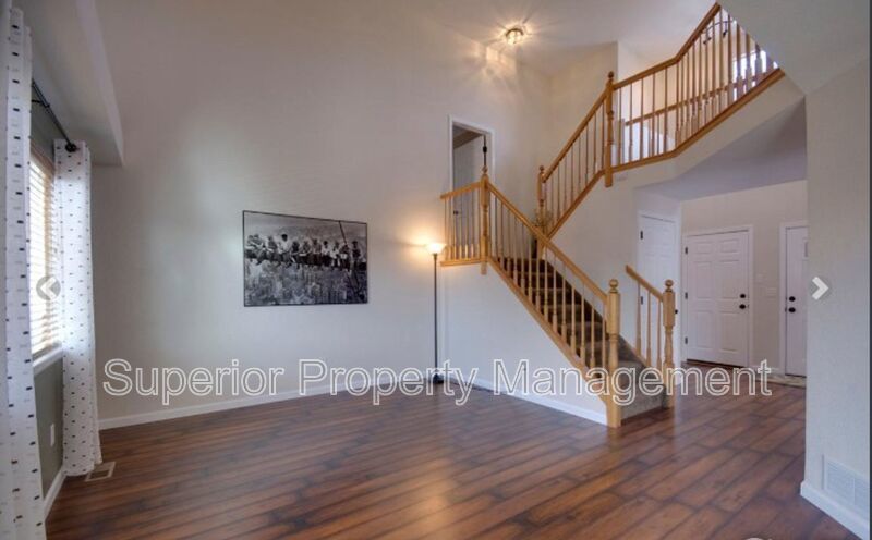 Beautiful 3 bed, 3 bath home in desirable neighborhood. Available Aug 17th. property image