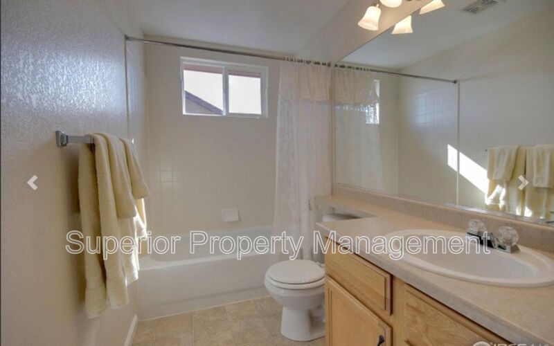 Beautiful 3 bed, 3 bath home in desirable neighborhood. Available Aug 17th. property image