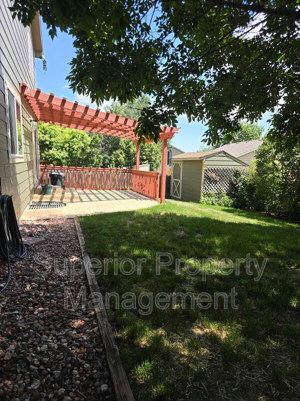 Beautiful 3 bed, 3 bath home in desirable neighborhood. Available Aug 17th. property image