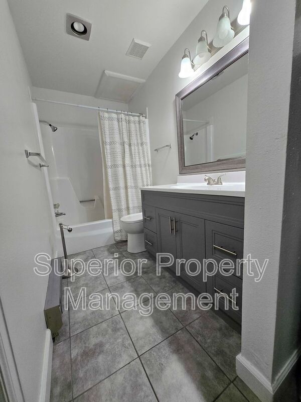 Move-In Ready Furnished 1BR Apartment property image