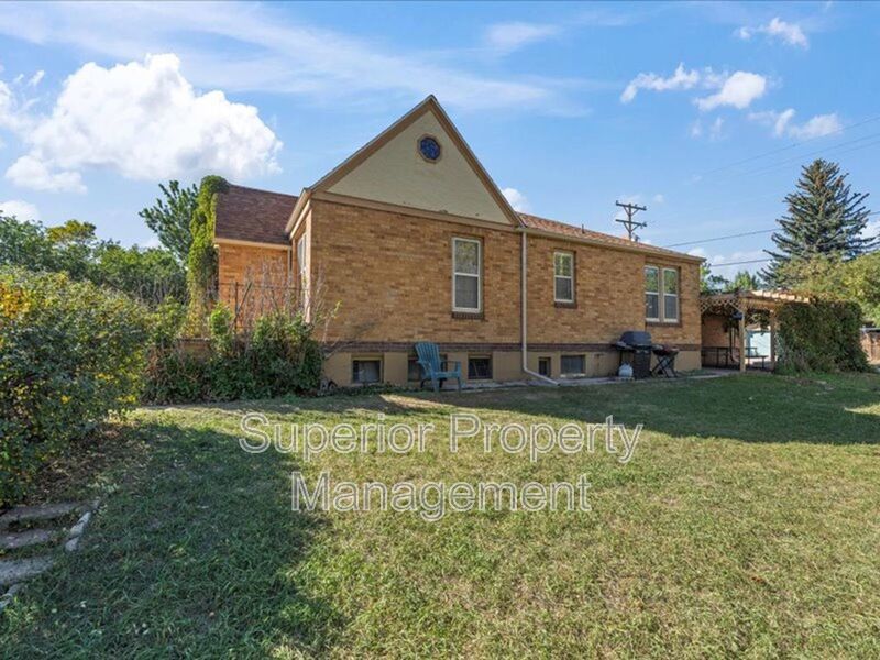 Move in for Free! Cozy and Inviting Apartment property image