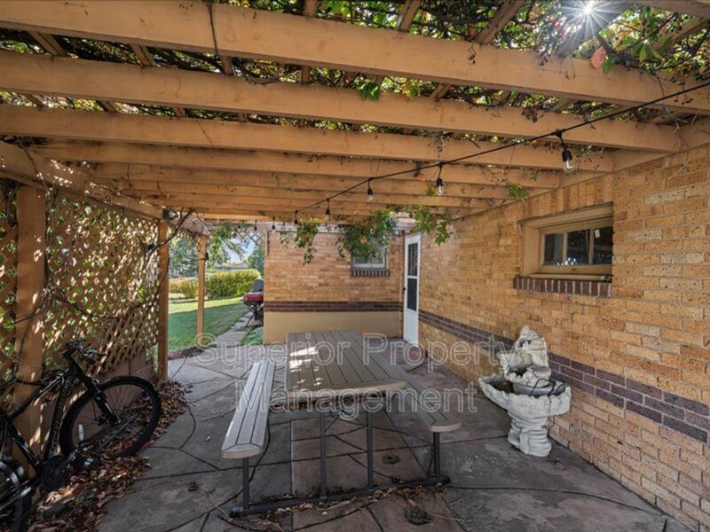 Move in for Free! Cozy and Inviting Apartment property image