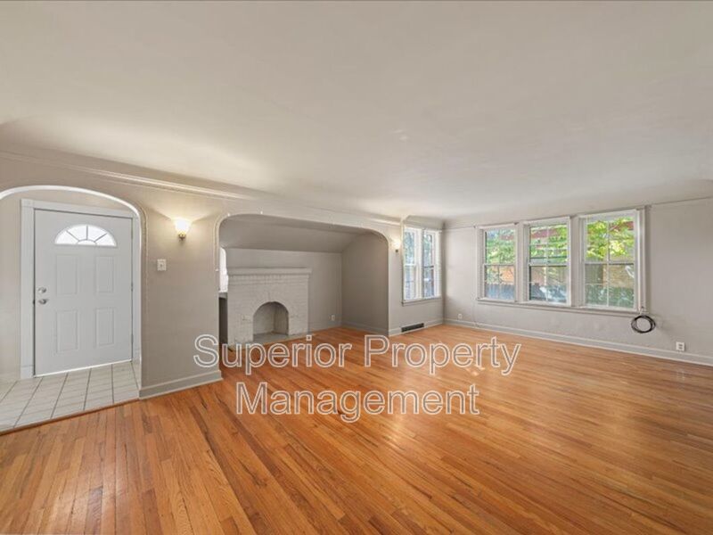 Move in for Free! Cozy and Inviting Apartment property image