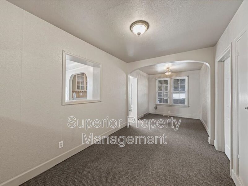 Move in for Free! Cozy and Inviting Apartment property image