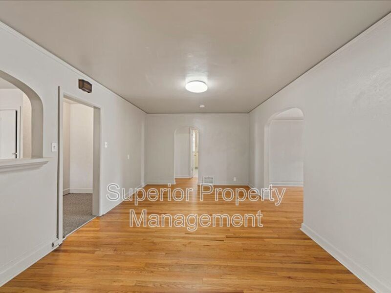 Move in for Free! Cozy and Inviting Apartment property image