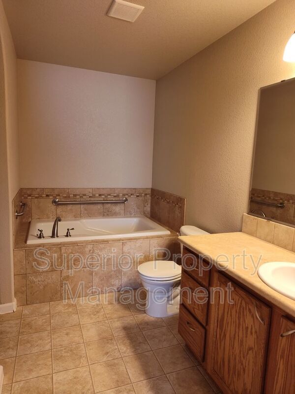 Move-In Ready | 3733 Gunsmoke | Saddle Ridge property image