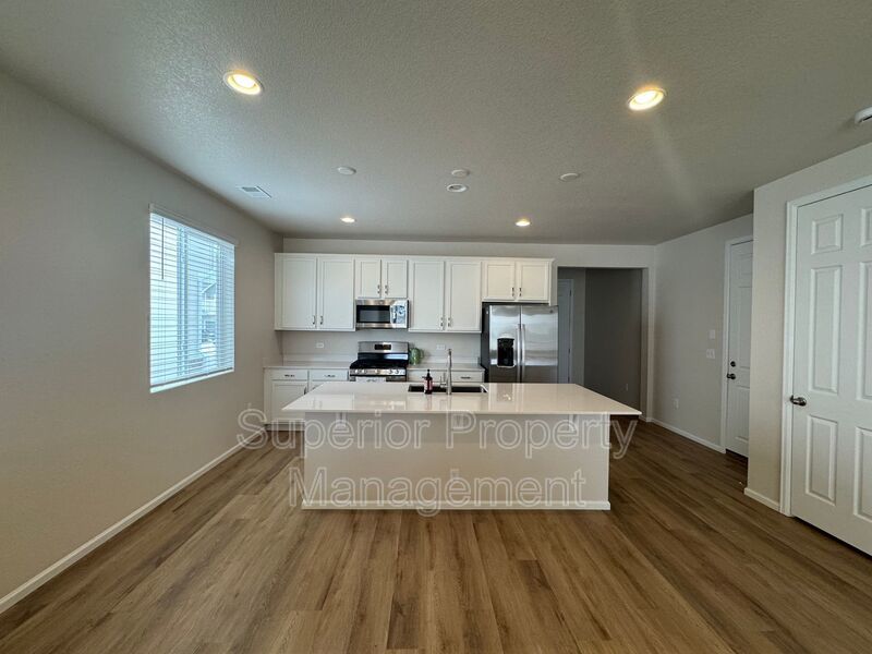 Spacious 4-Bedroom Home for Rent – Pet Friendly, Great Location & Modern Amenities property image