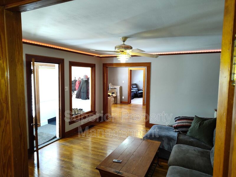 4 Bed, 2 Bath Home – 5 Minutes from Downtown | Garage & Private Deck property image